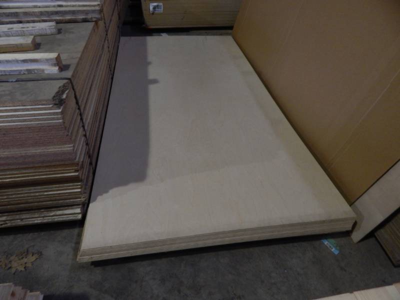 lot 11 image: 4 x 8 x 14 Birch Sheeting