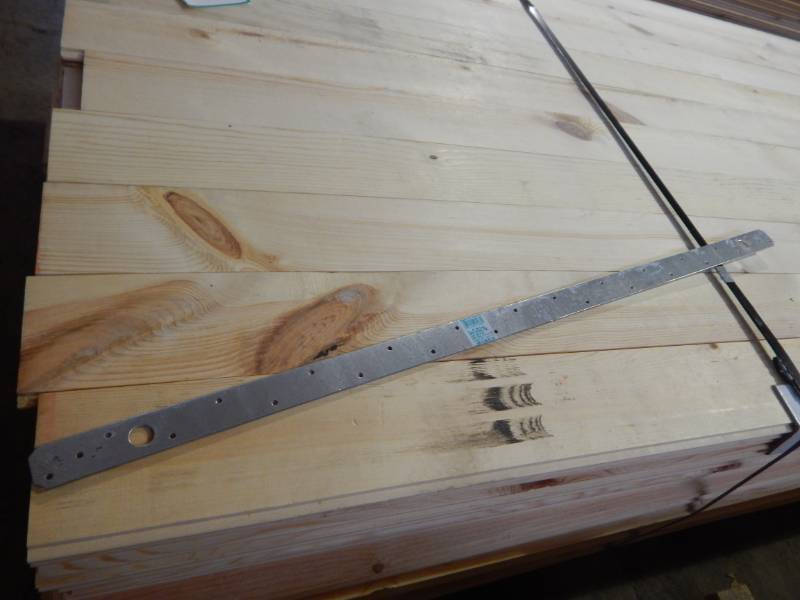 lot 73 image: 36 Strap Tie MSTA36-TZ