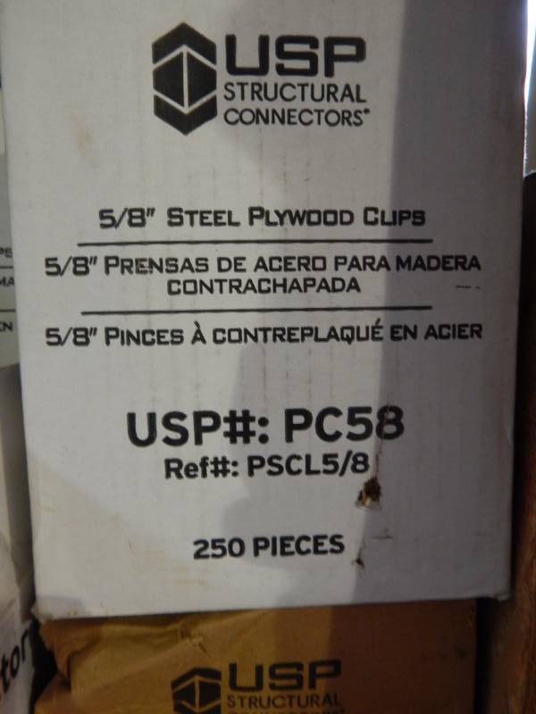 lot 77 image: 58 Plywood Clips PC58