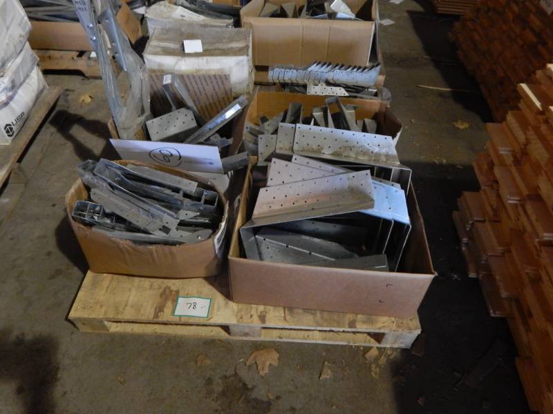 lot 78 image: 1 Pallet of various Metal Construction Hangers