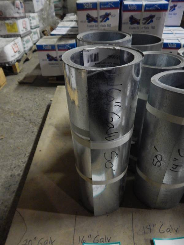 lot 101 image: 16 Galvanized Roll Valley