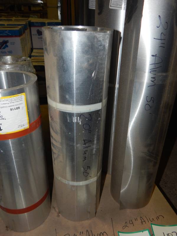 lot 105 image: 20 Aluminum Roll Valley