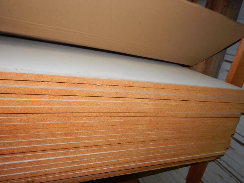 lot 140 image: 4 x 8 x 34 2 sided white melamine sheeting