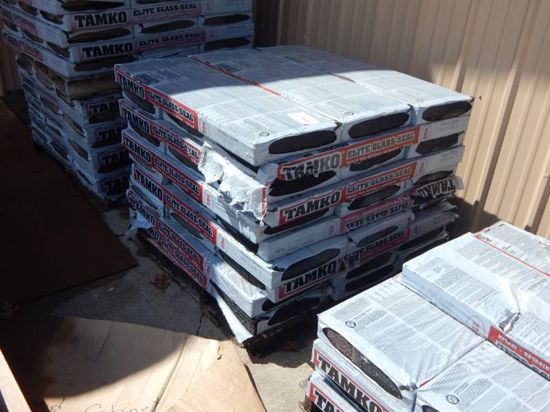 lot 246 image: Tamko Rustic Slate Shingles