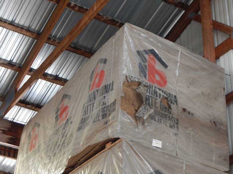 lot 267 image: 4 x 8 x 2532 Builtrite