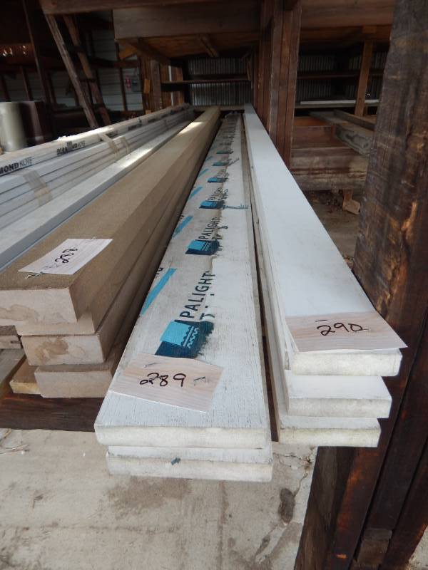 lot 289 image: 1 x 6 Palight Trim Boards