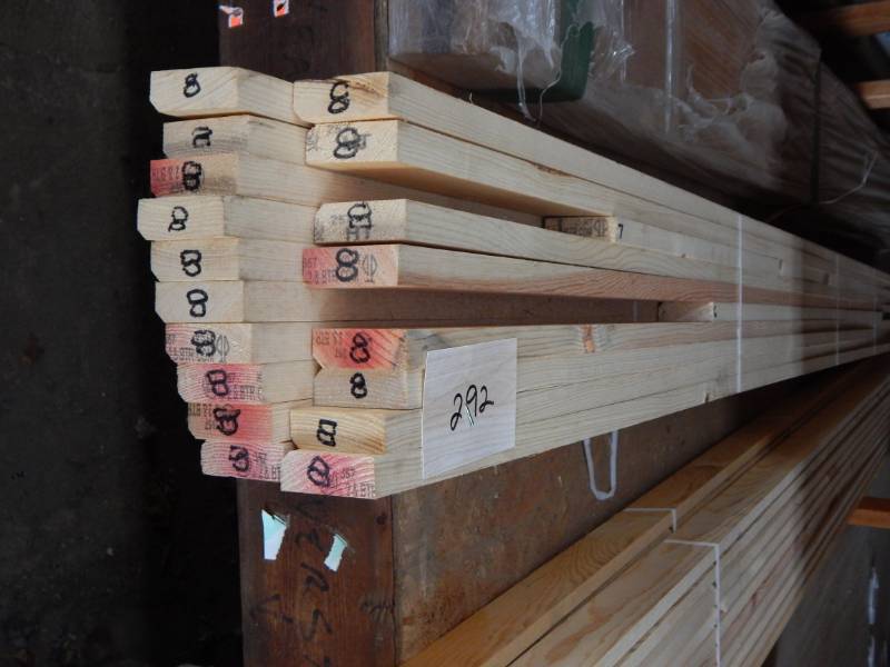 lot 292 image: Pine Chamfered Trim