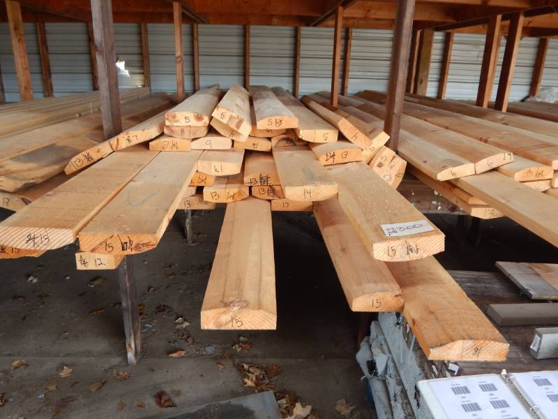 lot 300 image: 6 hand scribed log trim
