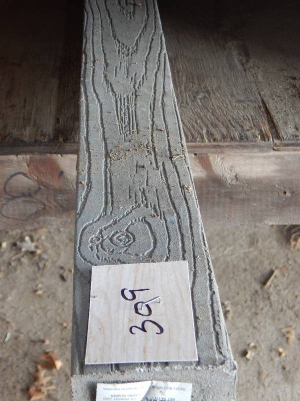 lot 309 image: 2 x 4 Composite Boards