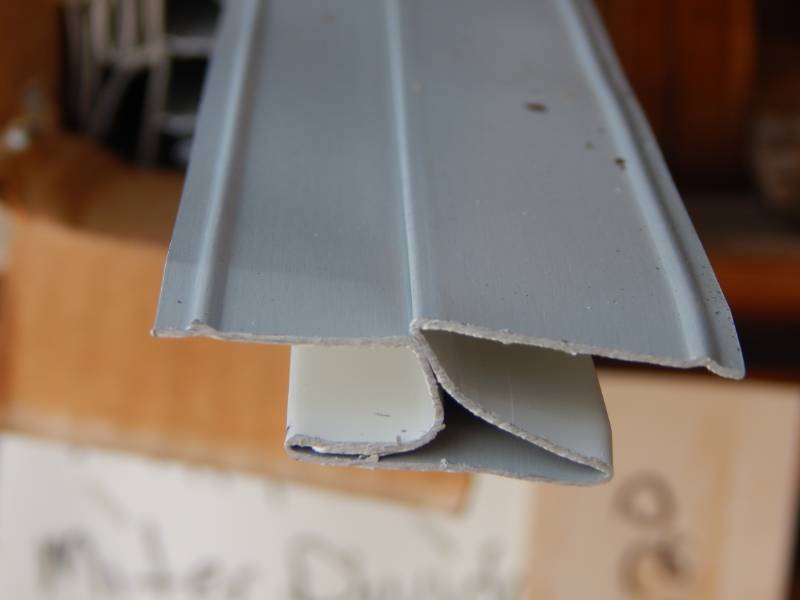 lot 320 image: Rollex Snowmist Miter Divider