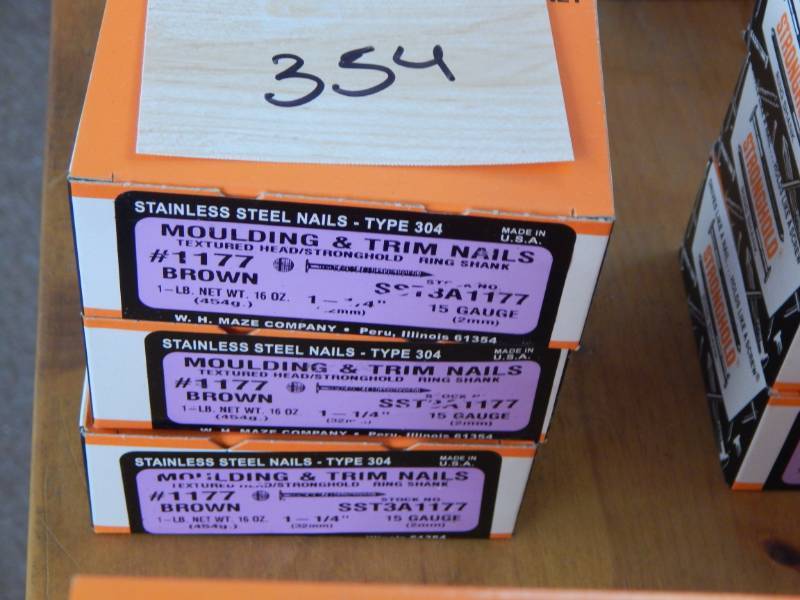 lot 354 image: Brown Fascia Nails