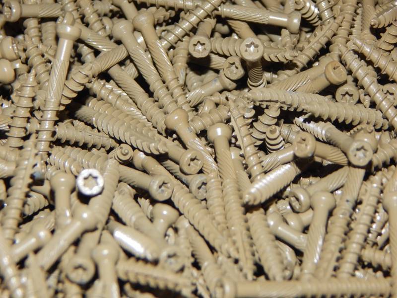 lot 368 image: 1-58 Trim screws