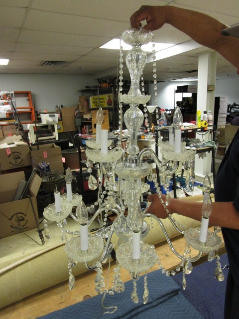 lot 259 image: CRYSTAL CHANDELIER