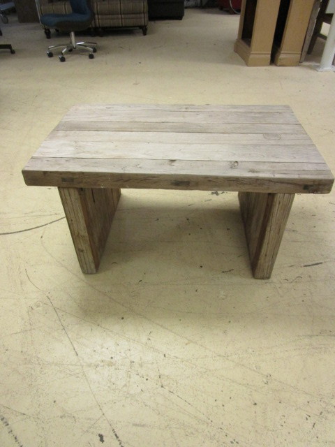 lot 239 image: SMALL, BEEFY, TEAK BENCH