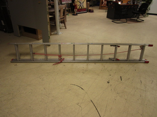 lot 246 image: WERNER 20 LADDER