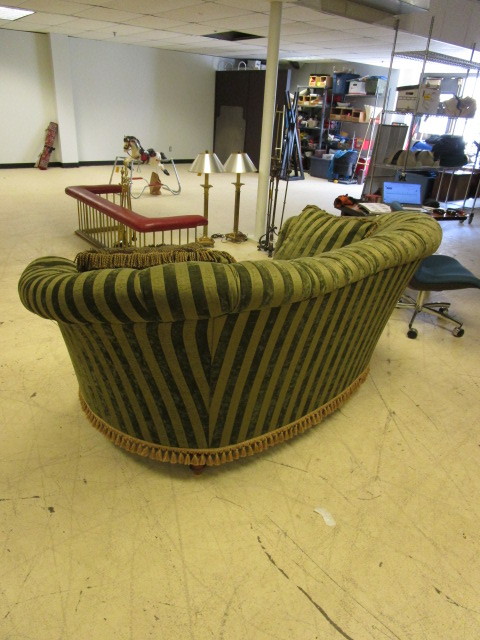 lot 263 image: GREEN PALADIN LOVE SEAT