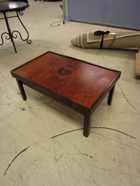 lot 266 image: COFFEE TABLE WITH AGATE STONE CENTER