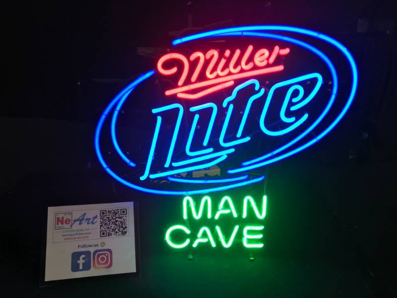 lot 23 image: Miller Lite Man Cave neon