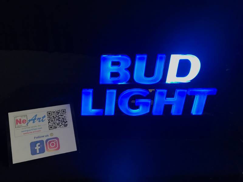 lot 38 image: Bud Light neon