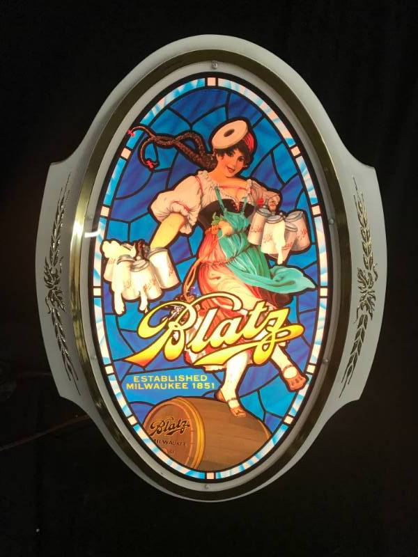 lot 41 image: Blatz serving girl light up