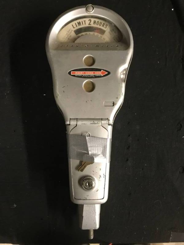 lot 42 image: Vintage parking meter - coin operated