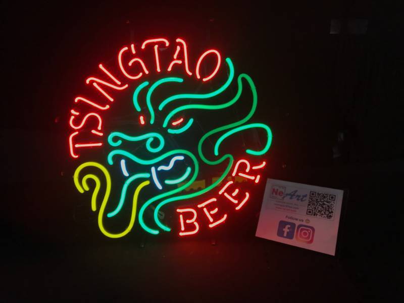 lot 61 image: Tsingtao Beer dragon neon
