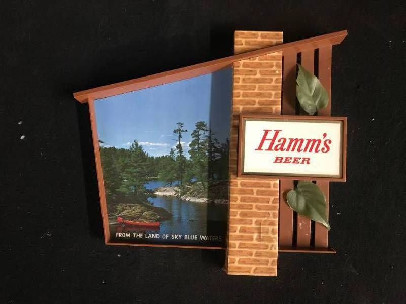 lot 93 image: Hamms Beer wall pack with lake scene