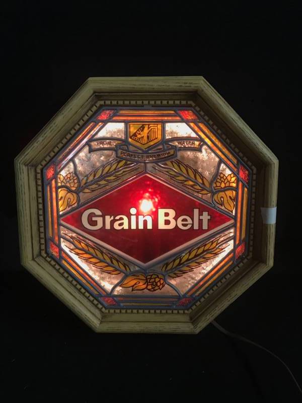 lot 117 image: Grain Belt Beer lighted octagonal sign