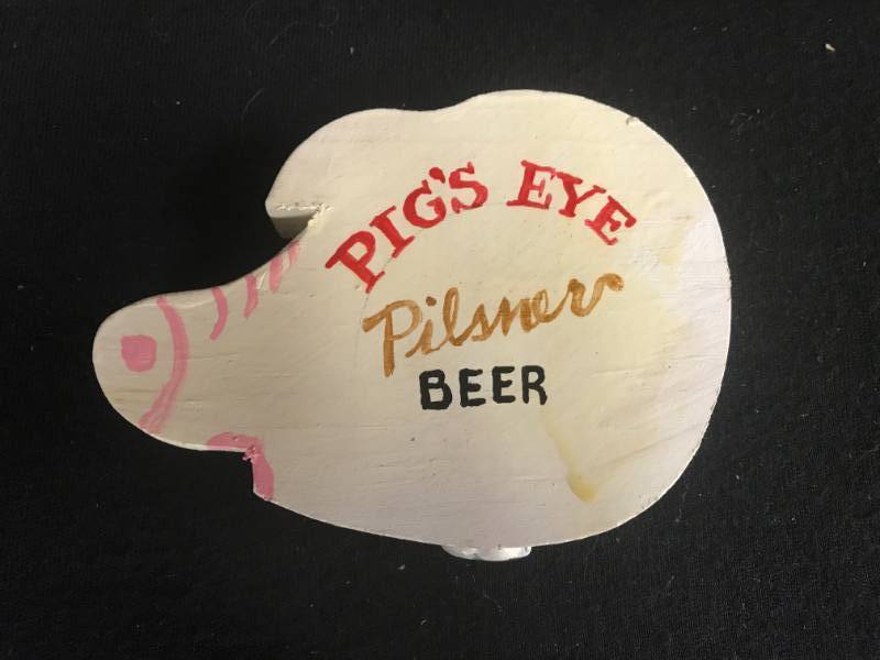 lot 126 image: Pigs Eye tap handle