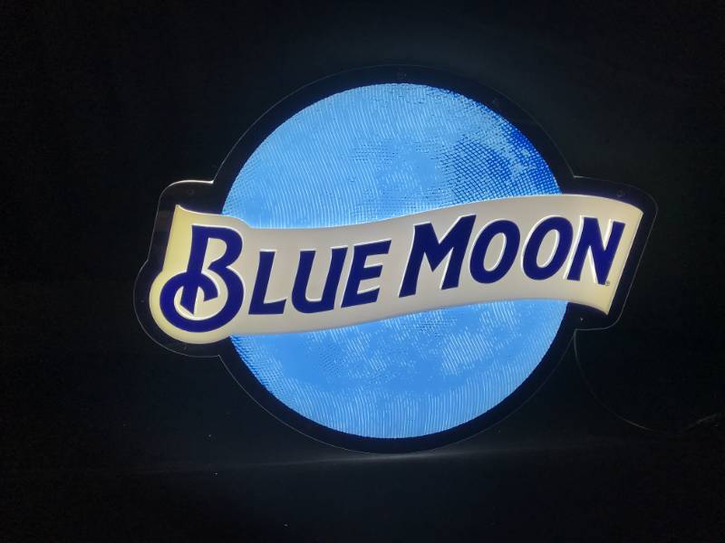 lot 161 image: Blue Moon LED