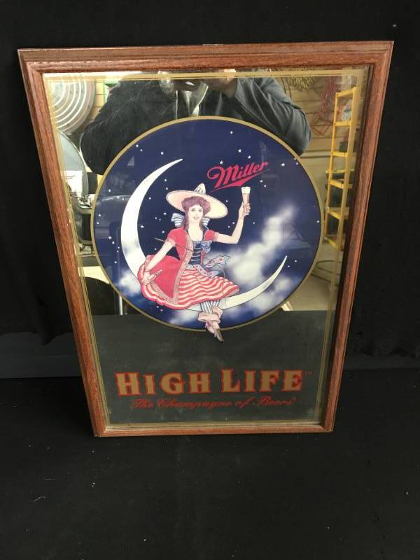 lot 175 image: Miller Girl on the Moon Mirror