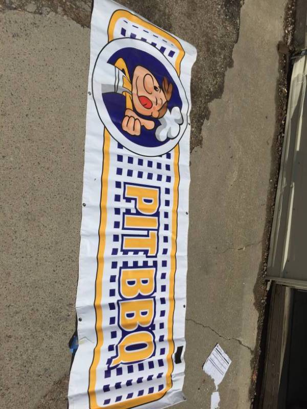 lot 220 image: Pit BBQ banner