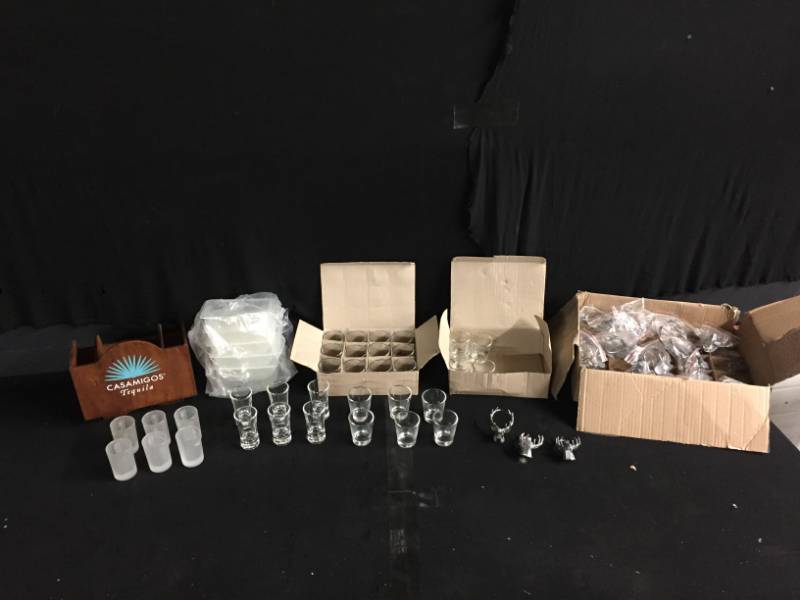 lot 229 image: Lot of misc bar items