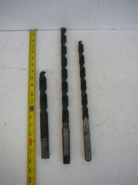lot 27 image: Long Drill Bits