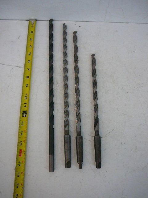 lot 32 image: Long Drill Bits