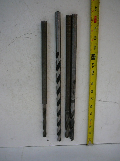 lot 33 image: Long Drill Bits