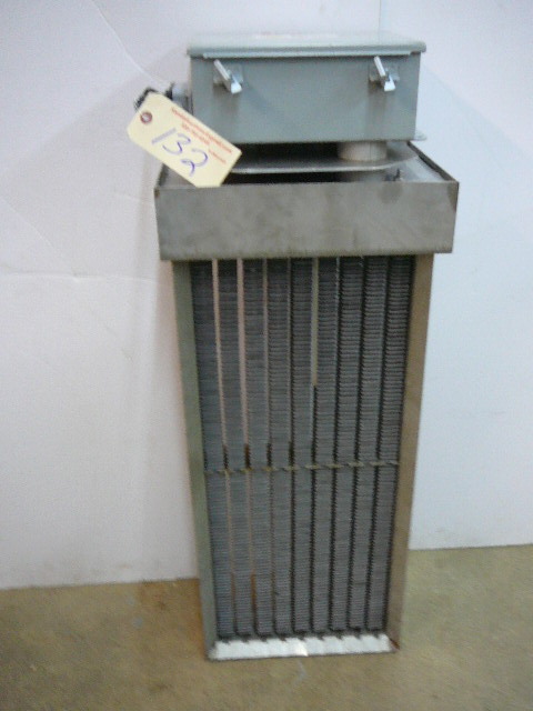 lot 132 image: Heater Bank Shrink Wrapper
