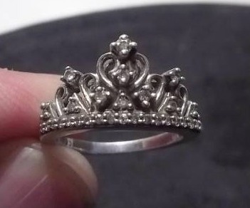 15 Carat Total Weight Tiara Crown Ring (Sterling, Size 5)