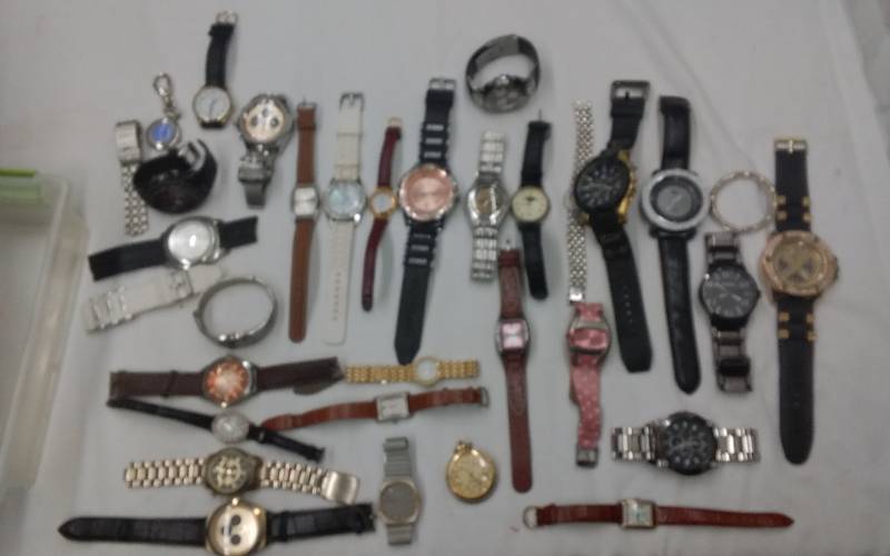 Lot Of Assorted Watches