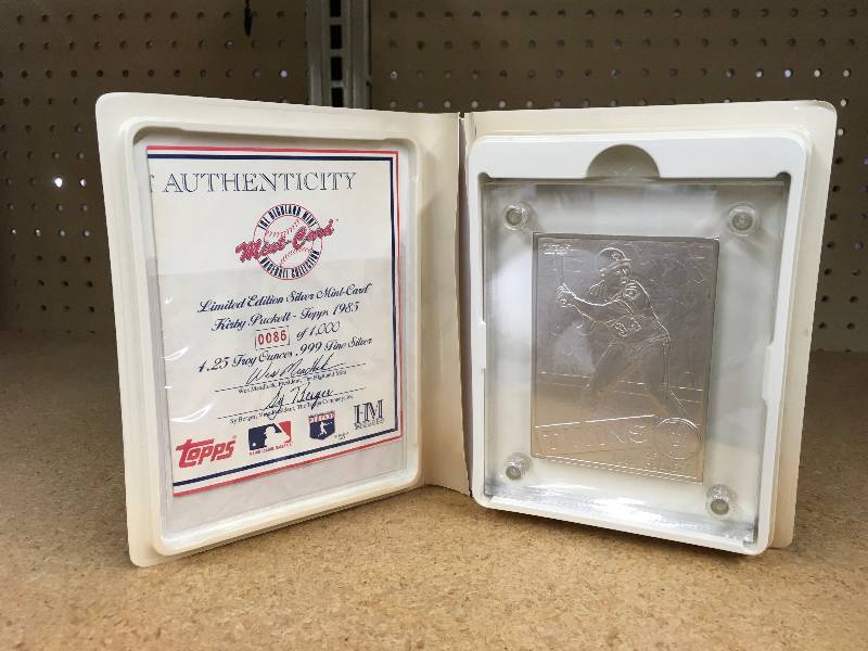 lot 4 image: 1985 Topps Kirby Puckett Limited Edition 4.25 Oz. Silver Card 861,000