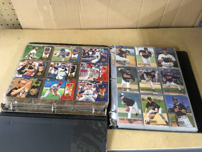 lot 22 image: 1995 Select MLB Card Set Album & 1996 Fleer MLB Card Set Album