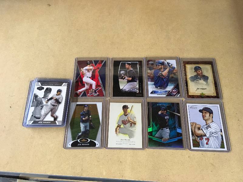 lot 63 image: 15 Joe Mauer Cards