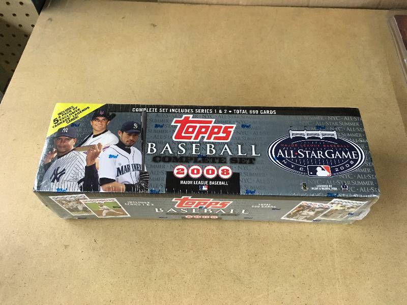 lot 79 image: 2008 Topps MLB Card Set - Factory Sealed