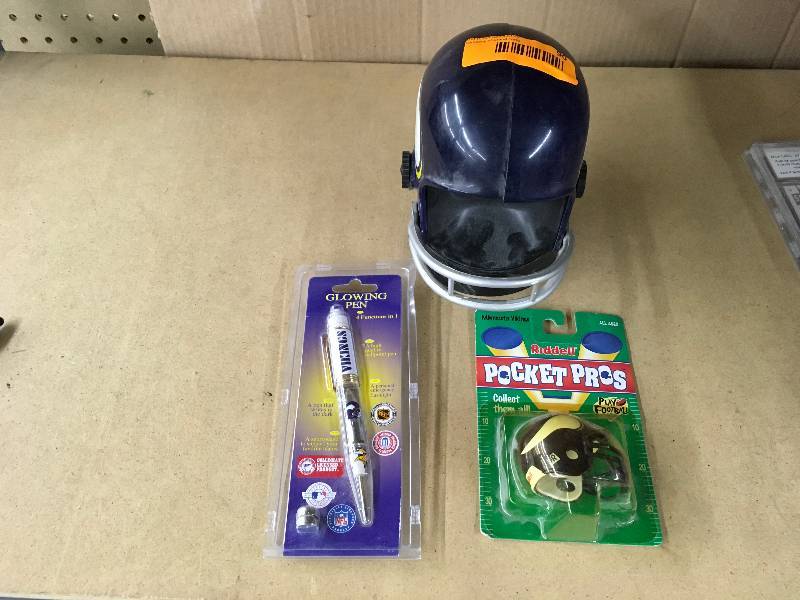 lot 90 image: Minnesota Vikings Pen, Pocket Helmet, & Helmet Radio