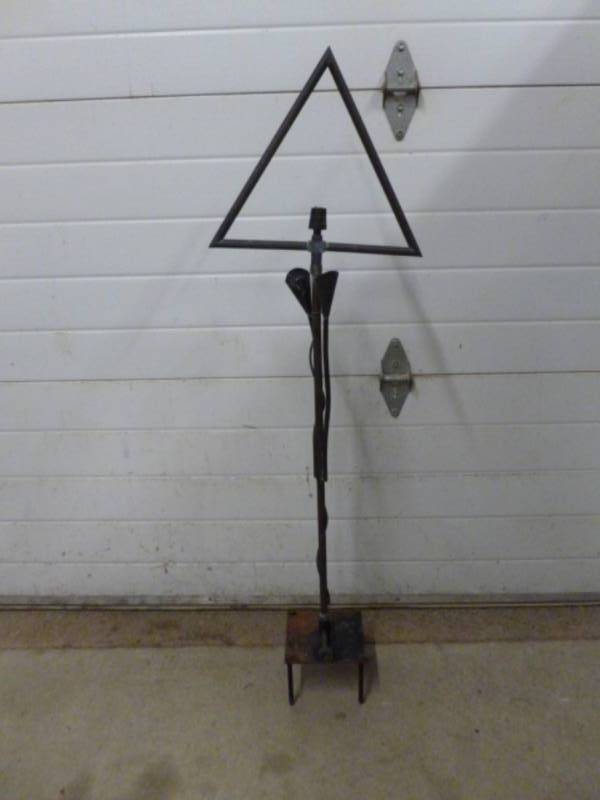 lot 14 image: Vintage Copper Sprinkler