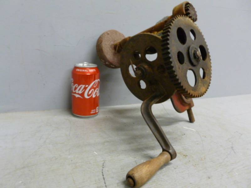 lot 20 image: Antique Sickle Blade Sharpener