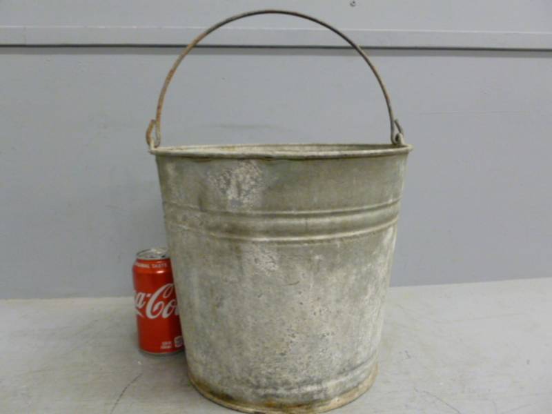 lot 24 image: Vintage Galvanized Steel Pail