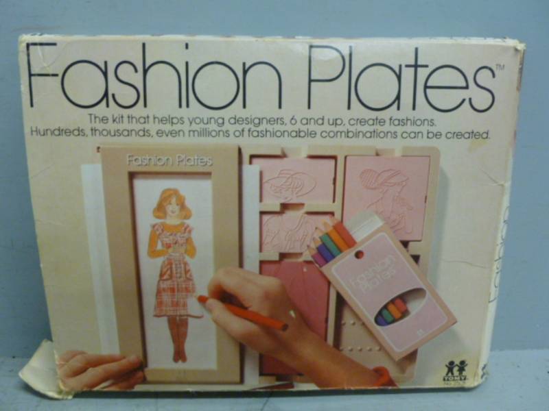 lot 63 image: Vintage Craft Item