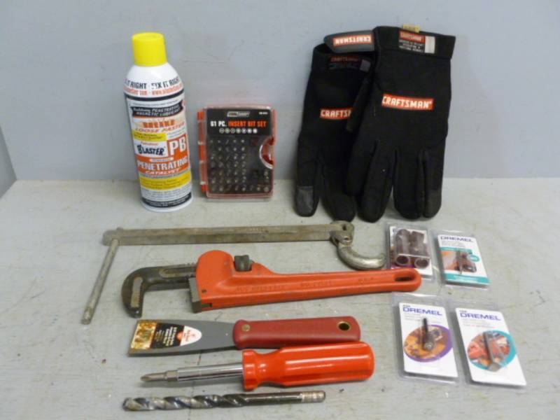lot 100 image: Tools
