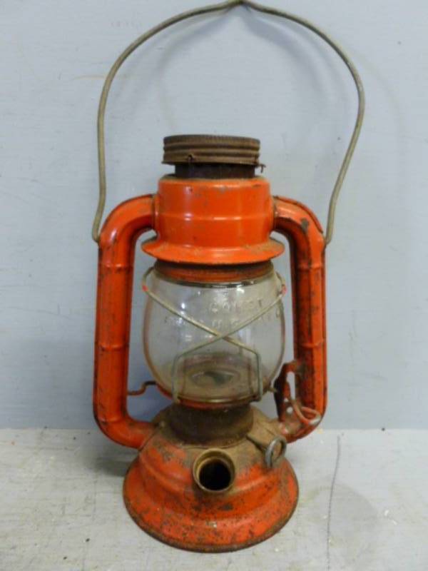 lot 111 image: Vintage Dietz